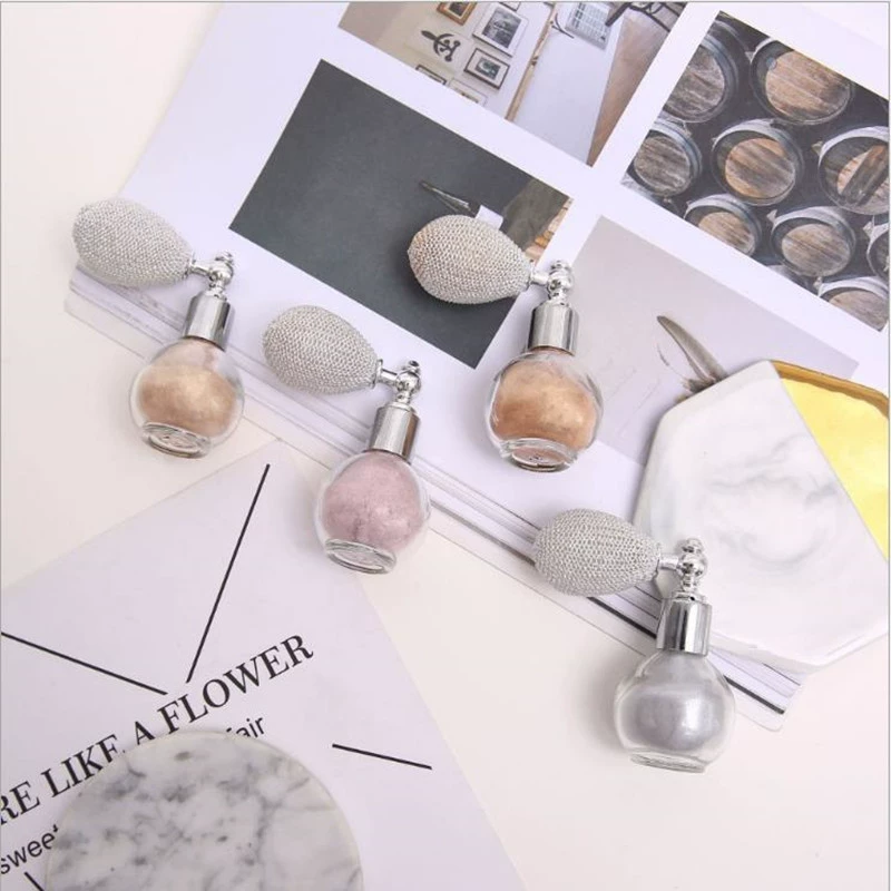 Хайлайтер для кожи лица Airbag Highlighter (FANA) — пудра хайлайтер, водостойкий, многоцветный 9.3×8.4×4.1 см