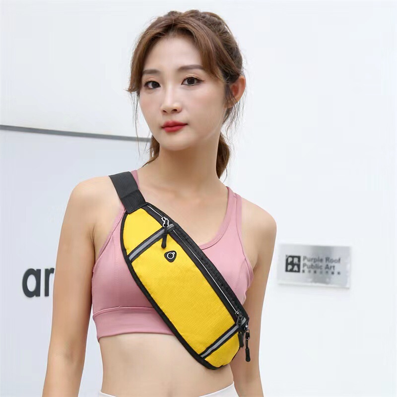 Running fitness reflective strip waist bag with invisible earphone hole, storage pouch, wholesale lightweight outdoor sports chest bag