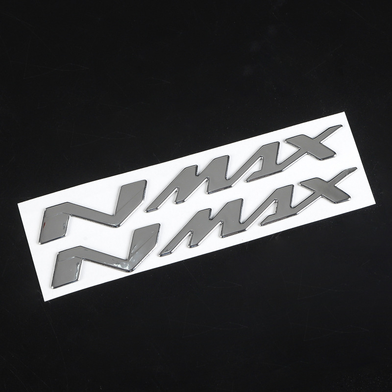 실버 자동차 스티커