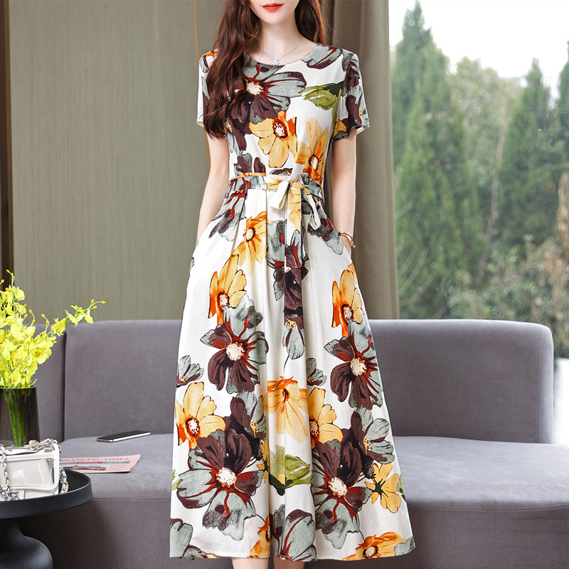 Cotton and Linen dress Women's Mid-length Summer 2025 New Short-sleeved Young Mother's Cotton Silk Elegant Long Skirt