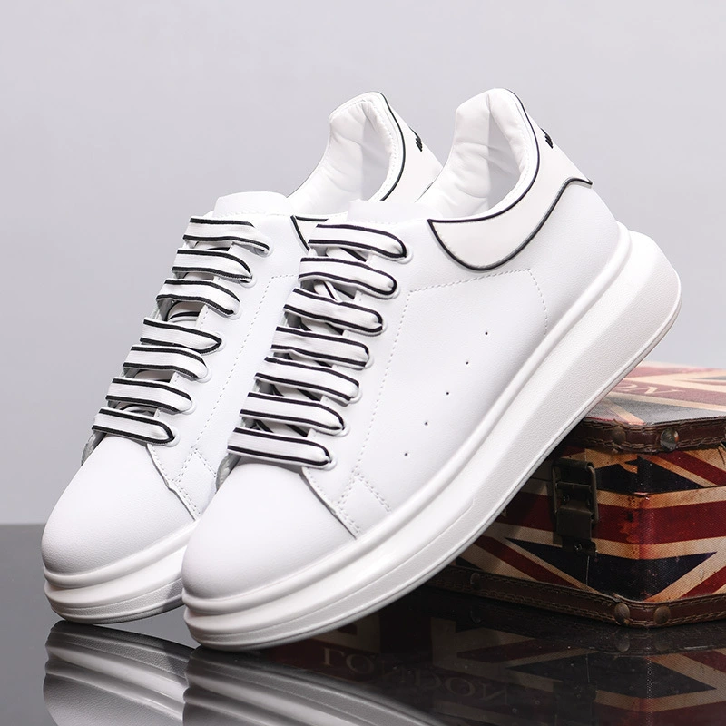 Мужская обувь Маккуин новый весенний рост маленькие белые туфли дикие повседневные туфли Корейская модная кожаная пара кроссовки 2126