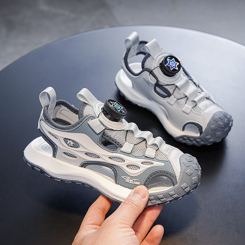 Sandals for boys