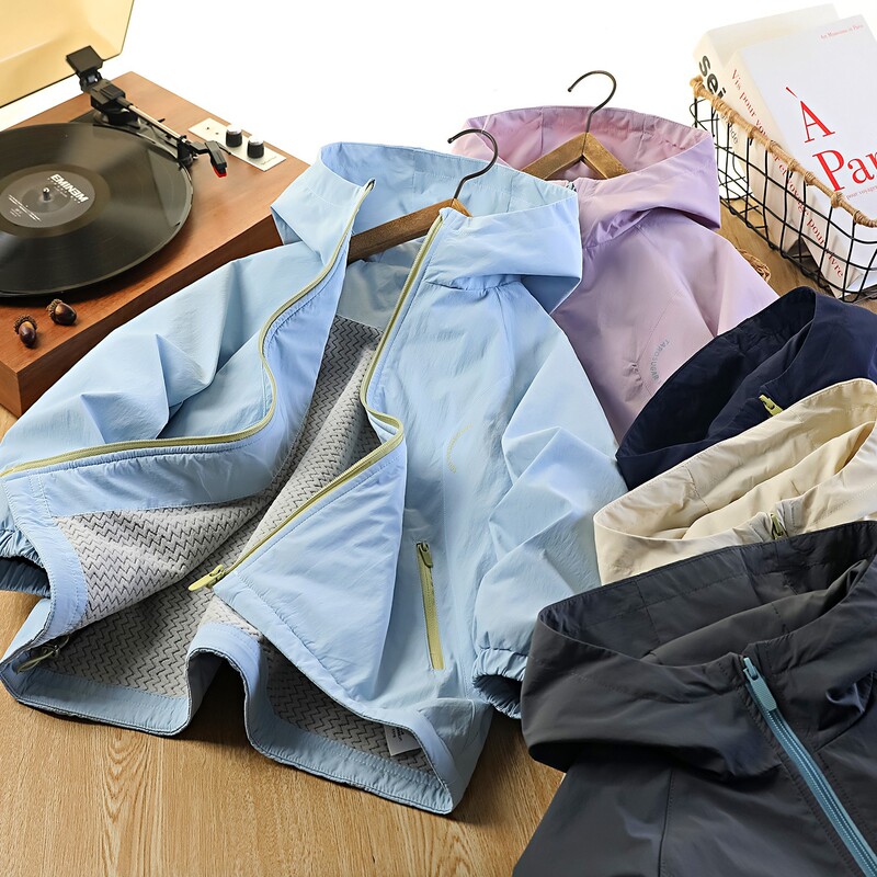 Boys and girls 2026 new autumn and winter windbreakers, children's three-proof outdoor clothing, warm tops for older children Boys and girls 2026 new autumn and winter windbreakers, children's three-proof outdoor clothing, warm tops for older children