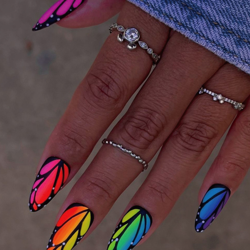 European and American Colorful Butterfly Wearable Nails Pure Handmade Design Gradient Nail Stickers Ins Sweet Cool Style Wearable Nails Wholesale