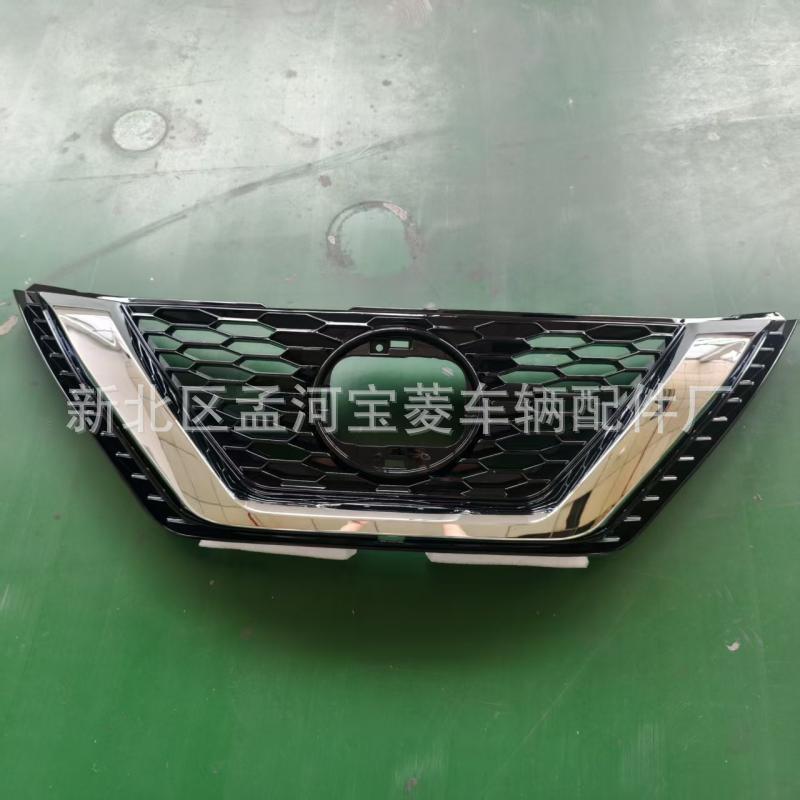 适用逍客 QASHPAI 19 中网  FRONT GRILLE 前中网总成 上下散热格