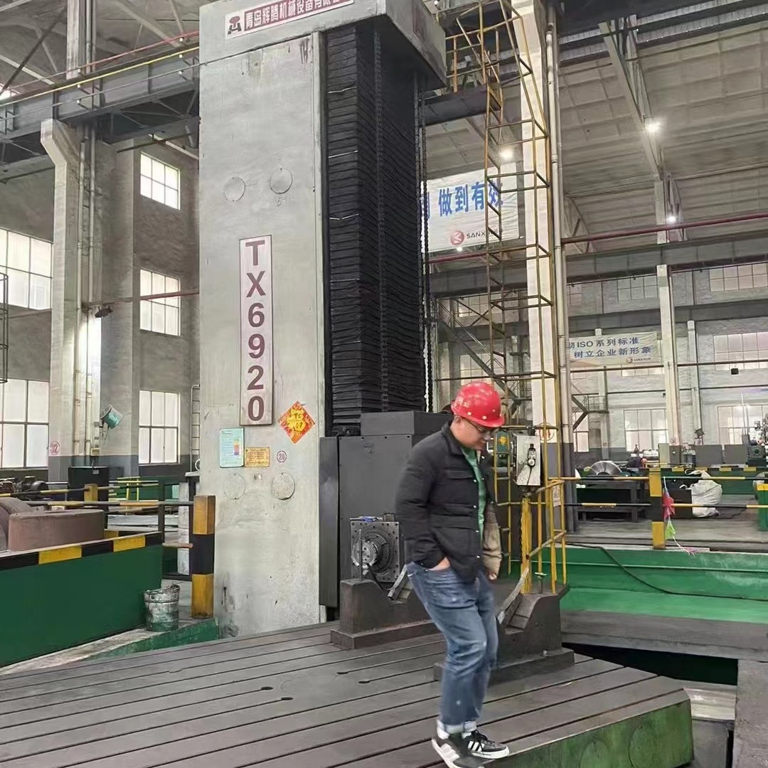 处理二手辉腾TX6920x12米落地镗铣床带数显镗轴直径200