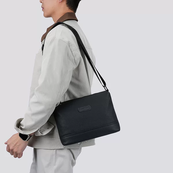 Cross-Border Light Luxury Men's Shoulder Bag, Business Casual Trendy Versatile Crossbody Bag, Large Capacity Cowhide Men's Bag