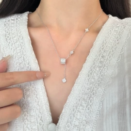 耳线;项链;耳钉