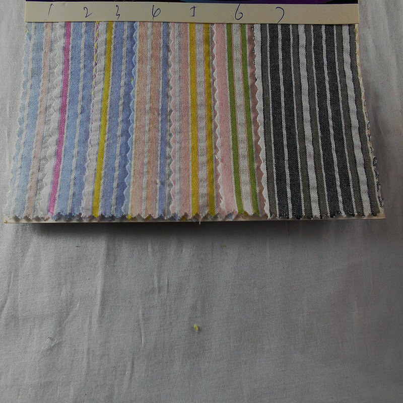 全棉色织泡泡条 提花彩条泡泡色织条纹布 纯棉泡泡纱高档服装面料