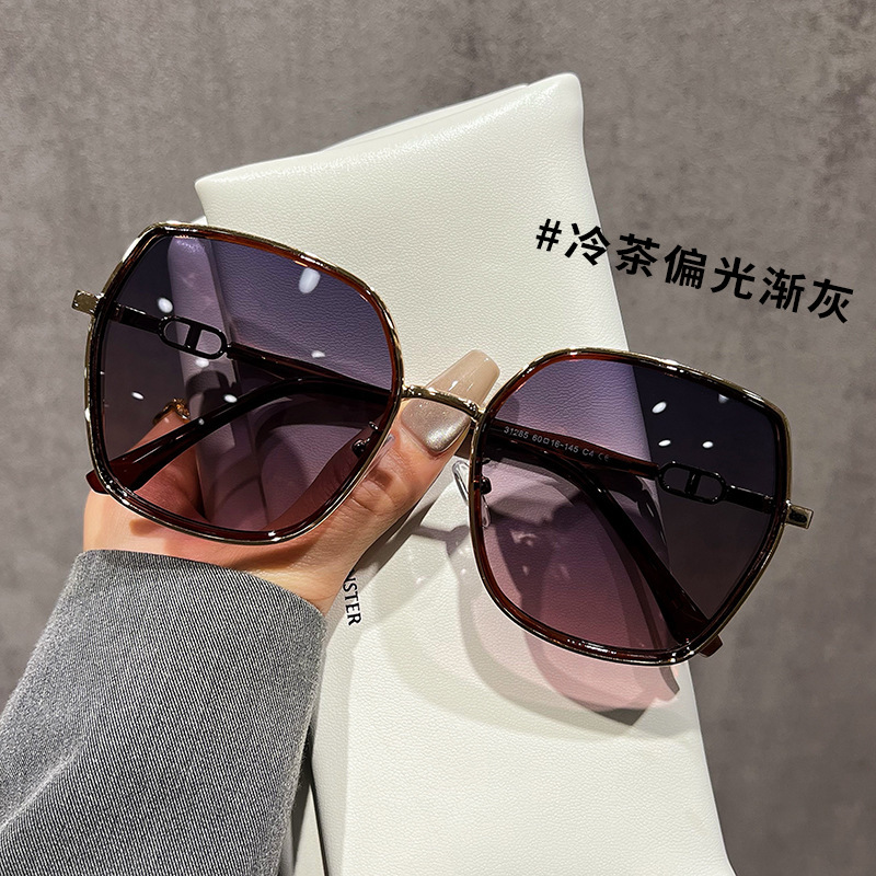 8193 偏光サングラス女性のハイエンド顔小抗 UV 日焼け止めサングラス卸売近視を装備可能|undefined