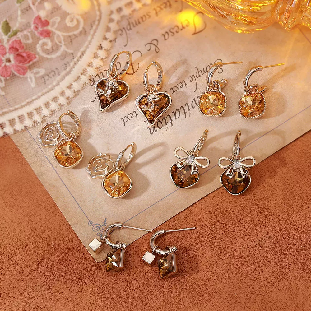 新款2025年铜镀真金美拉德复古咖啡水晶耳钉轻奢高级感气质耳环女