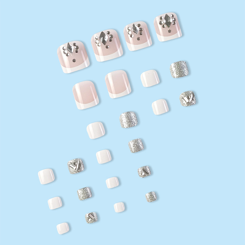 Venta directa de fábrica: Uñas postizas de verano estilo francés, con borde blanco y diamantes de imitación brillantes, removibles. image 4