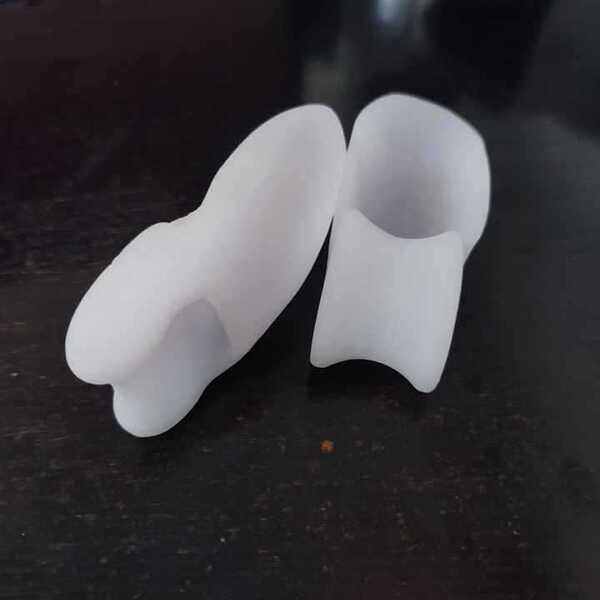 Thumb separator