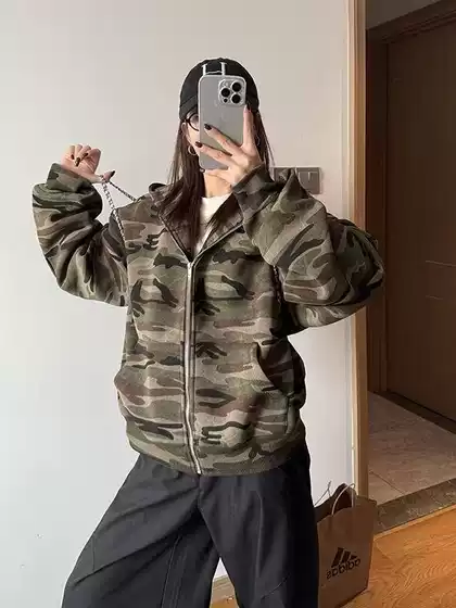 American Retro Camouflage Oversized Hooded Sweatshirt Jacket for Men and Women Hip Hop Couple Workwear