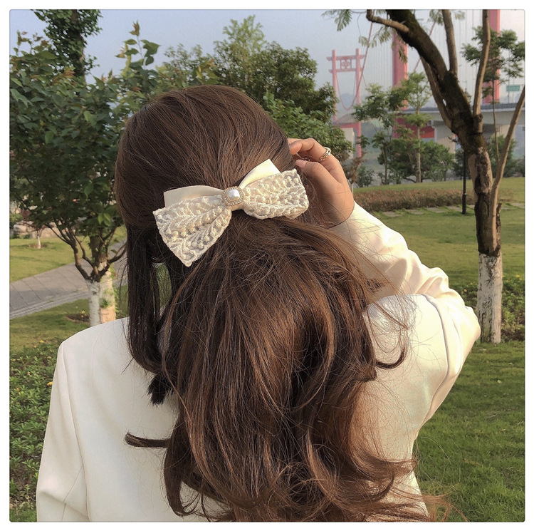 2022 New Lace Embroidered White Bow  Fabric Spring Clip Barrettes display picture 6