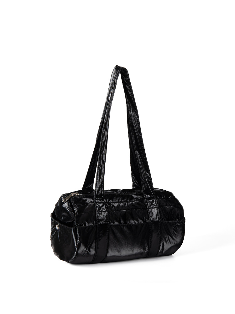 Corea del Sur nicho 2024 otoño e invierno nuevo estilo ligero y moderno bolso cilíndrico de un solo hombro todo fósforo simple bolso de axila mujer