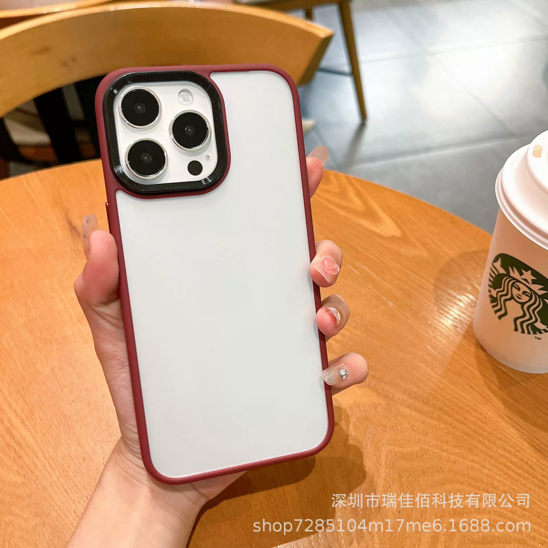 Матовый акриловый чехол с металлической окантовкой (Apple) для iPhone 13/14/15 — защитный тонкий