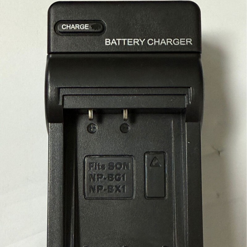 Manufacturer digital camera battery NP-BX1 single charger suitable for Sony BX1 battery American standard charger