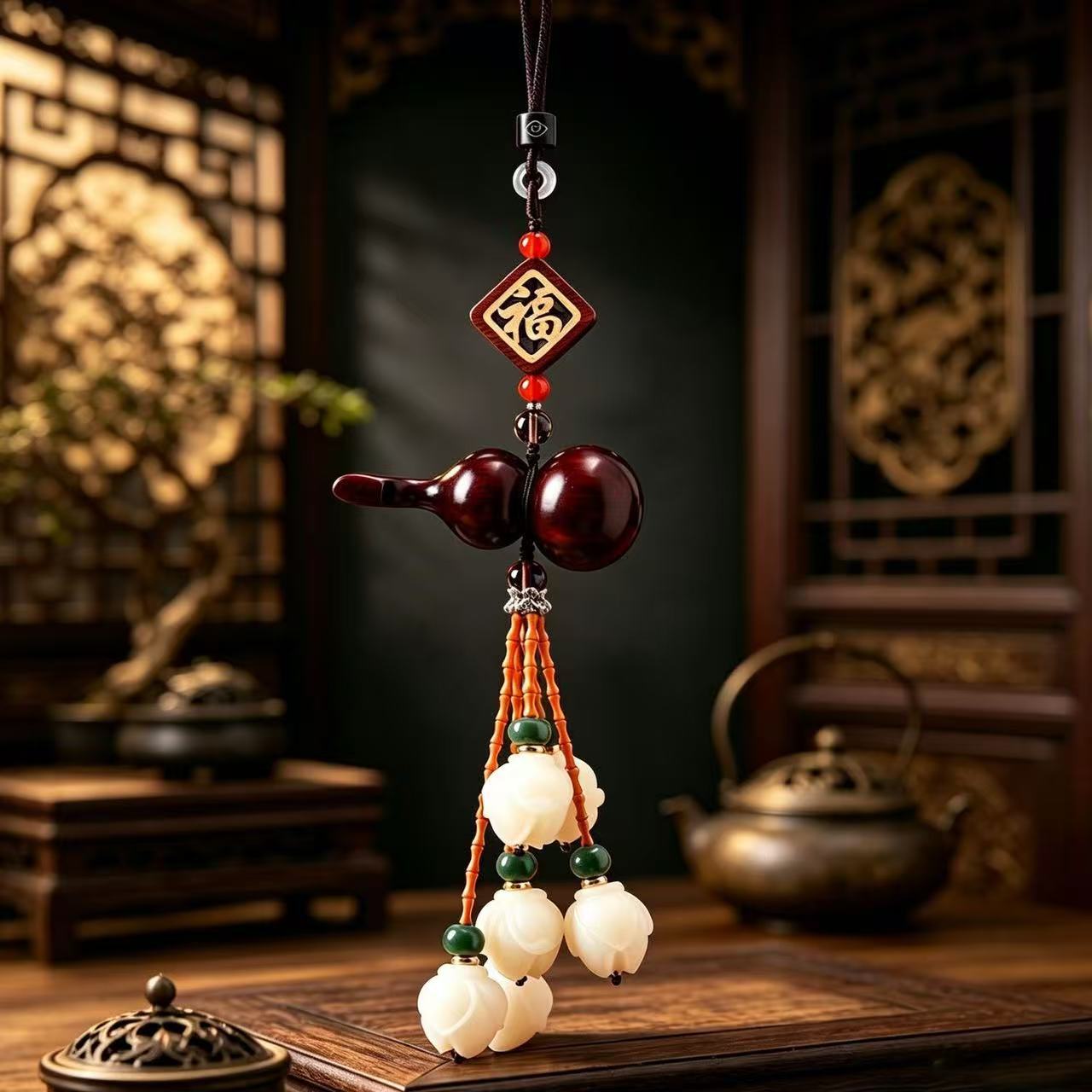 Rosewood Small Horse Apple Car Hanging Ornament, High-End and Exquisite Car-Mounted Safety Pendant, Interior Car Decoration, Car Hanging Accessory
