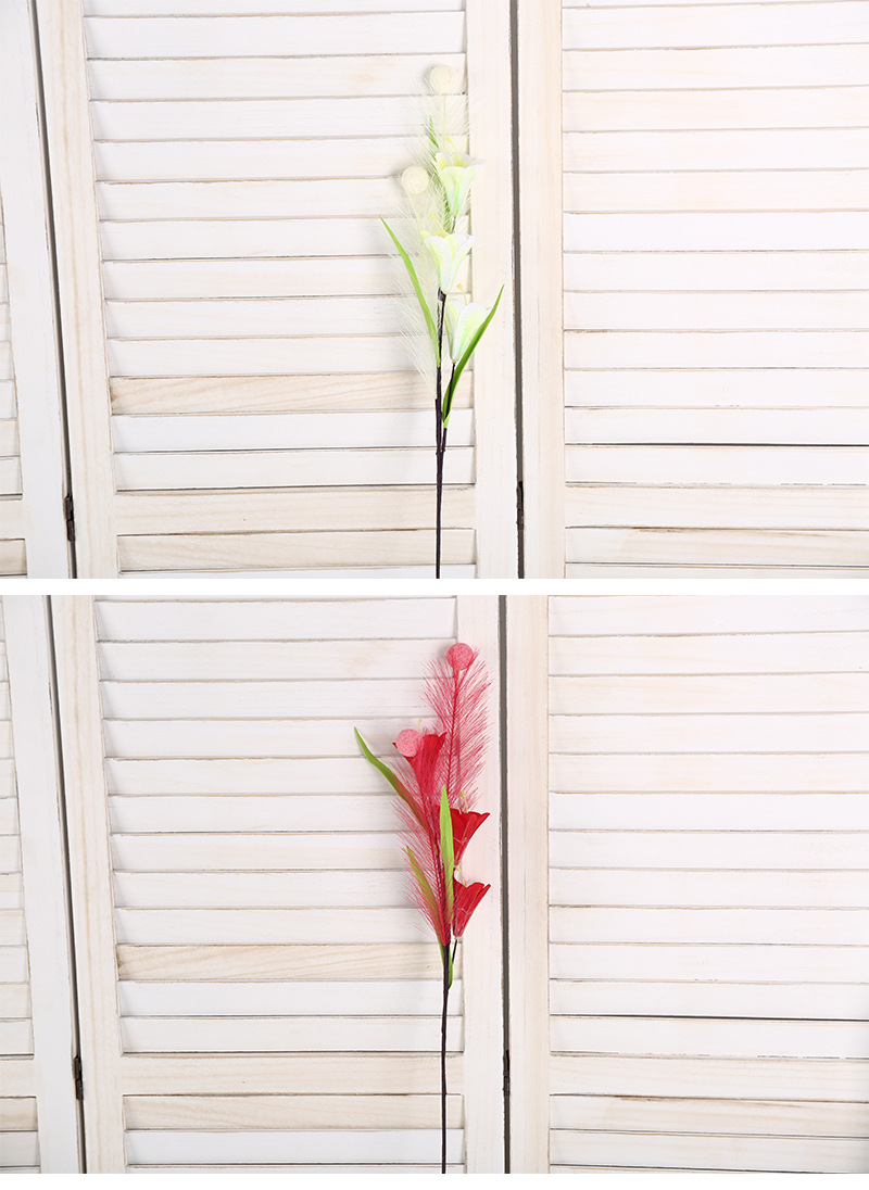 Ramo de lirios y bolas doradas flores artificiales con junco_voghion.com