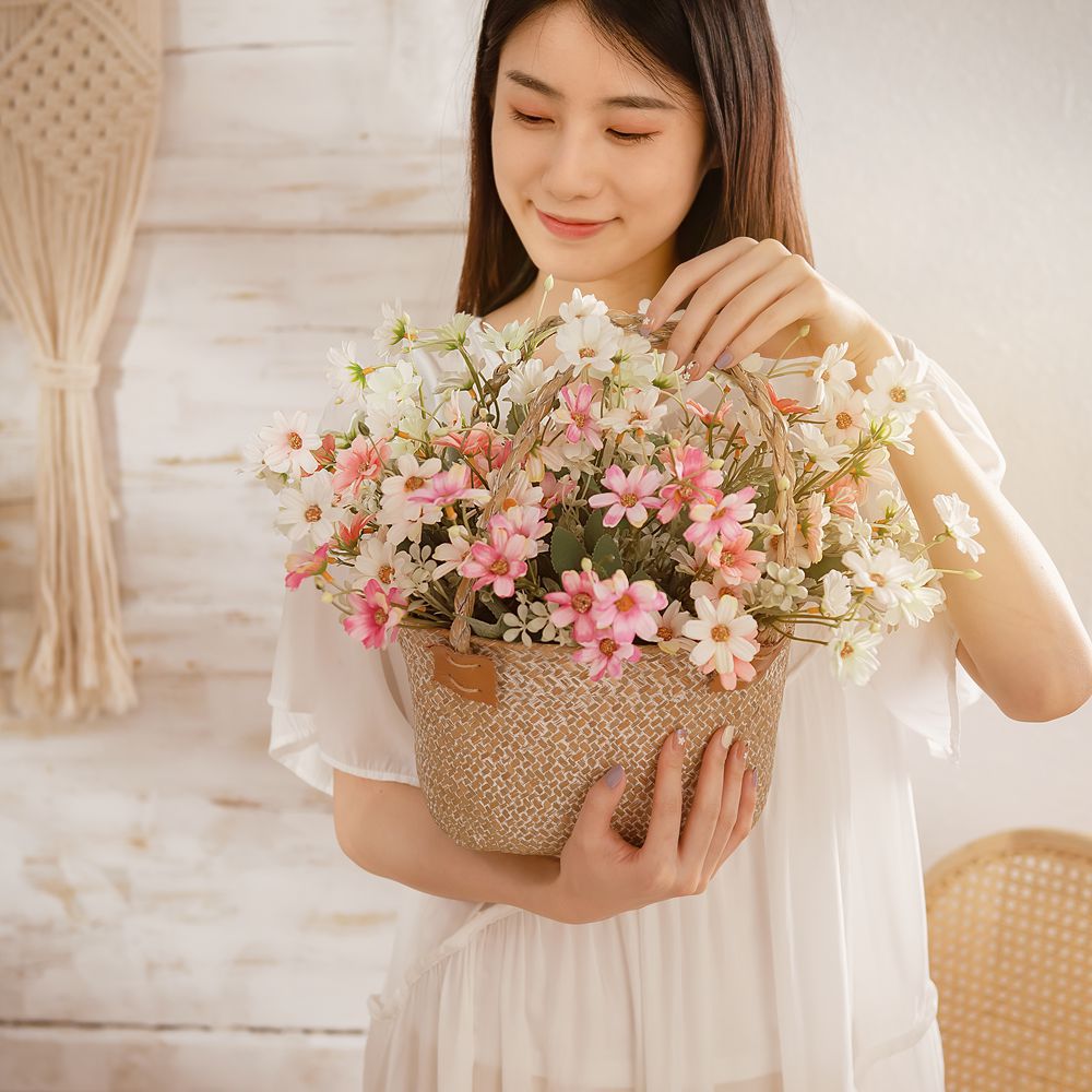 5 Head Oil Painting Small Wild Artificial Flowers Manufacturer Fake Flowers Green Plants Wholesale Wedding Decor INS Cross-border MW71112