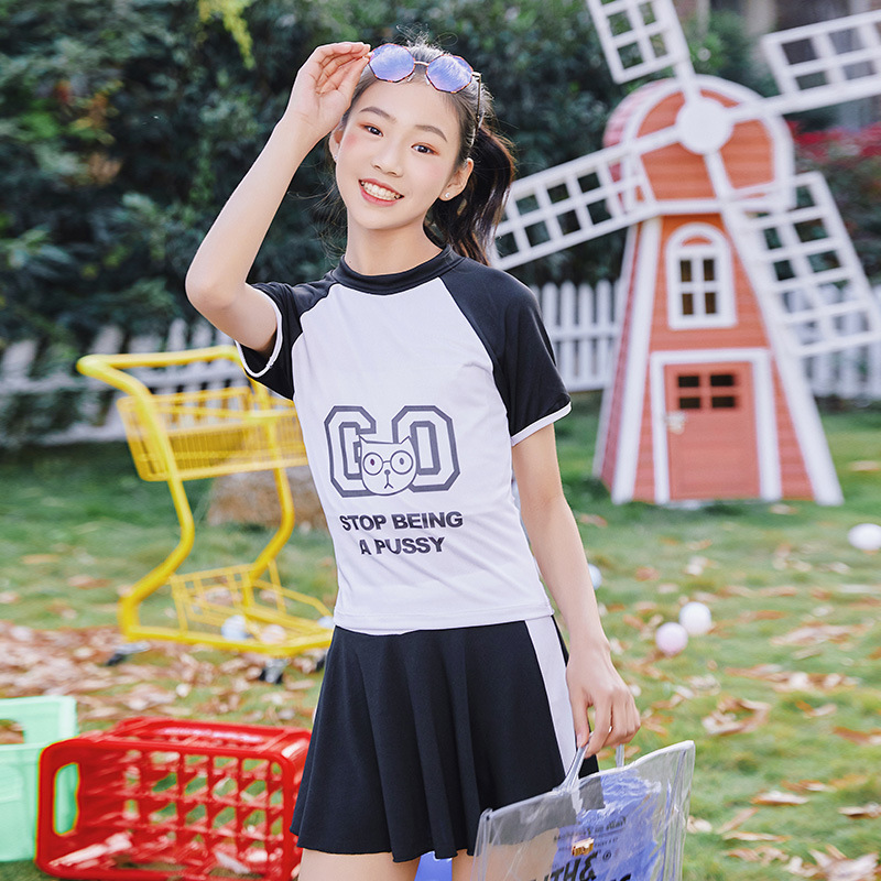 Traje de baño para niños lindos niñas falda dividida traje de dos piezas 9-14 años traje de baño de niña grande al por mayor