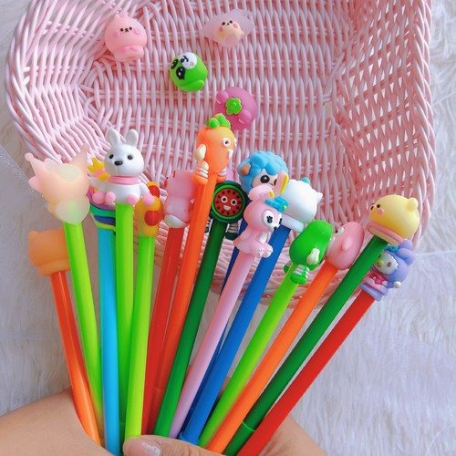 Cartoon cute unisex pen for students, 0.5mm black writing exam study stationery signature pen wholesale