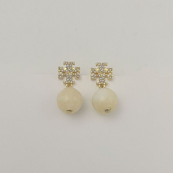 Fashionable small stone inlay pearl