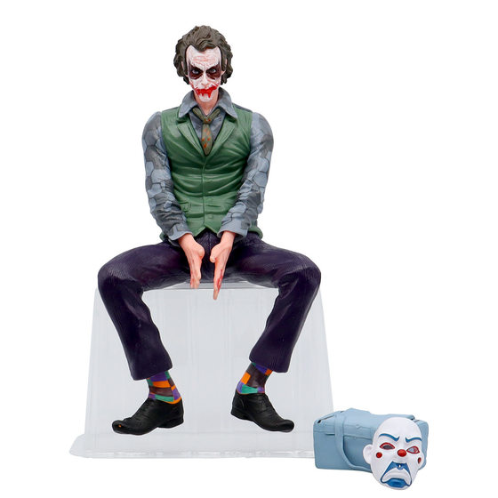 Mei Man Clown Handheld DC Heath Ledger Suicide Squad Doll Car Roof Desktop Decoration Animation Model