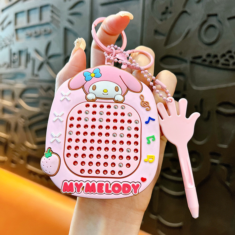 メーカー直送 磁気ボール付きお絵かきボードキーホルダー 人気商品 サンリオ マグネットペンダント バッグ飾り 磁気お絵かきボード|undefined