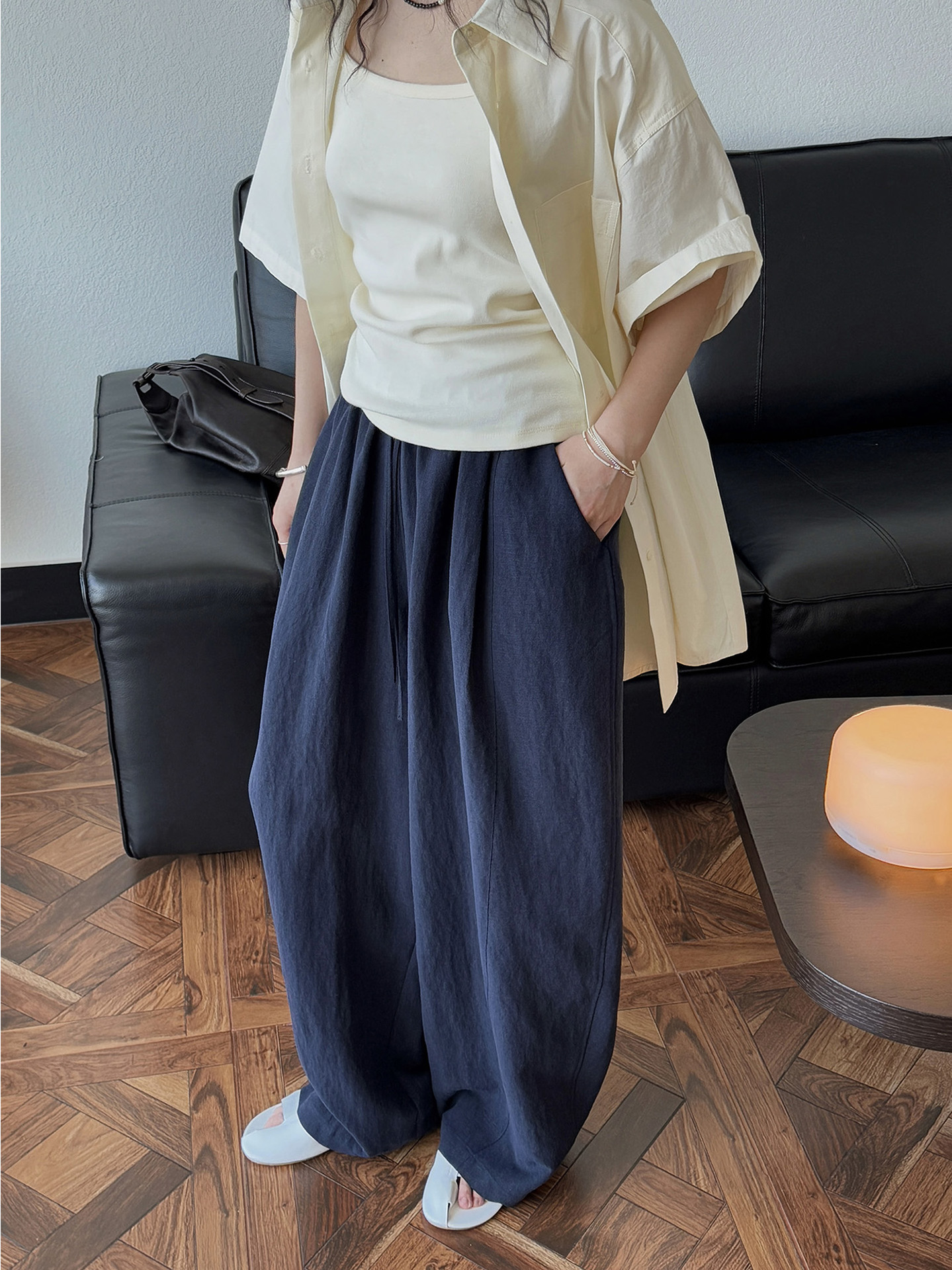 AE4D18D9-B6A0-45F6-8767-611DCB