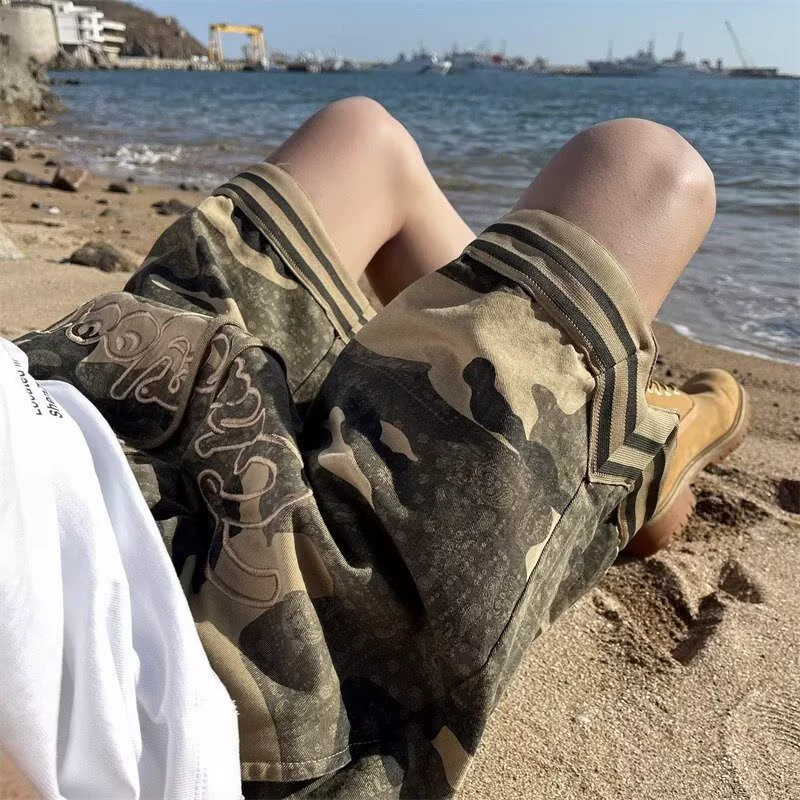 Трендовый камуфляжный летний спортивный костюм для отдыха, с вышивкой, оверсайз