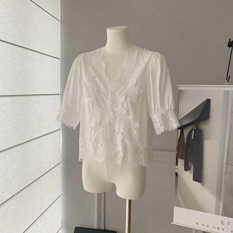 Date Diary Ramie Patchwork Lace Gentle Puff Sleeve Shirt Top