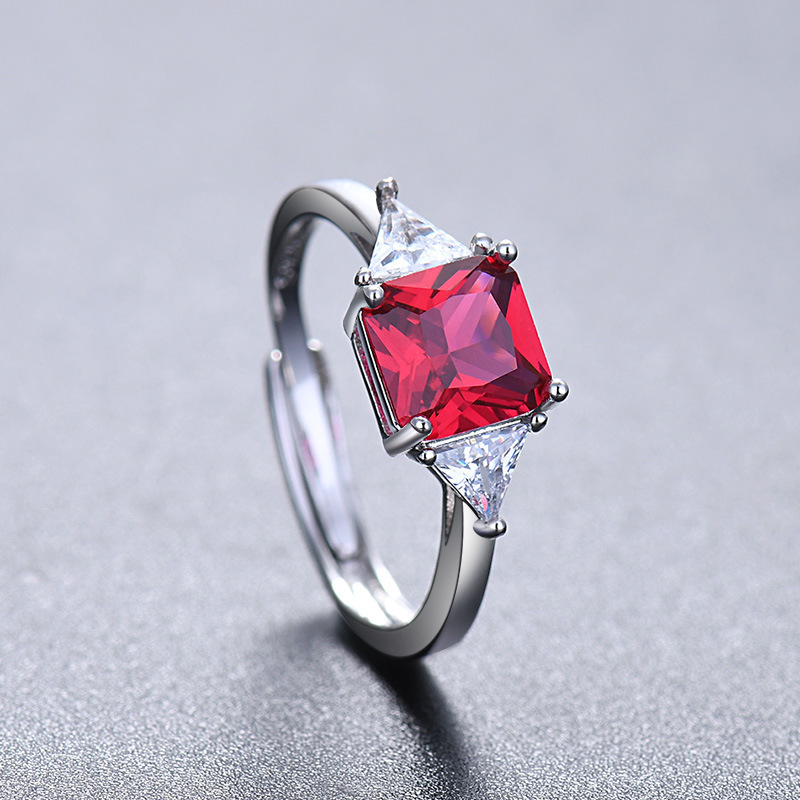 Retro square marine sapphire ring with stone emerald