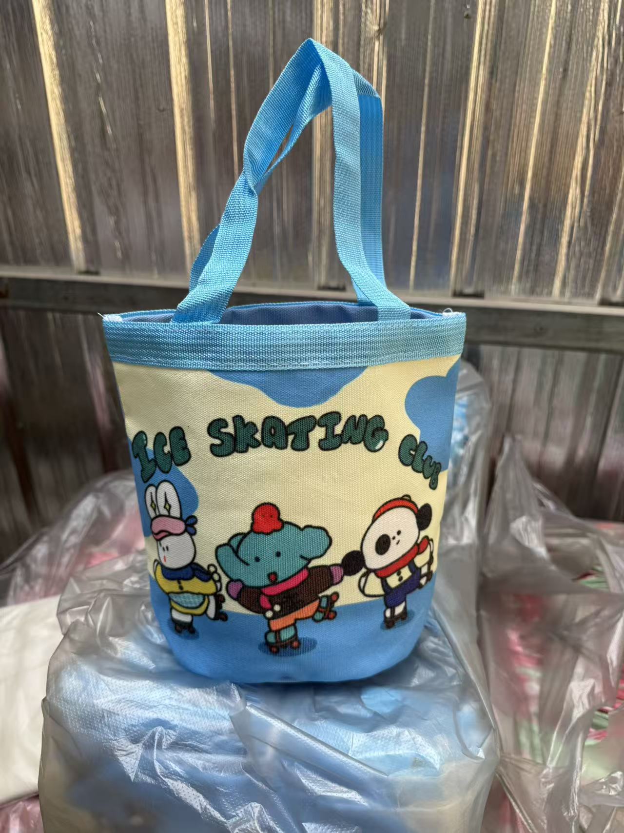 안감이 없는 스케이트 3개