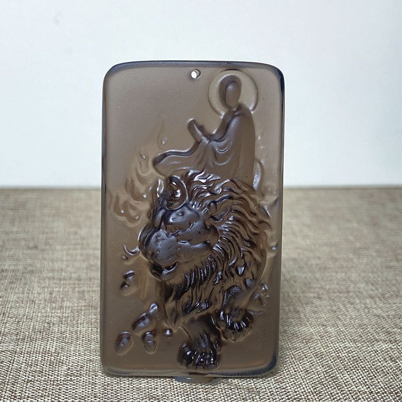 Organic pendant
