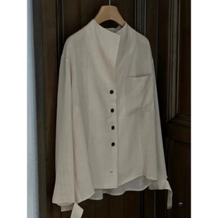 569# Wow! This is a beautiful, unique, popular white collarless thin casual shirt jacket this year.