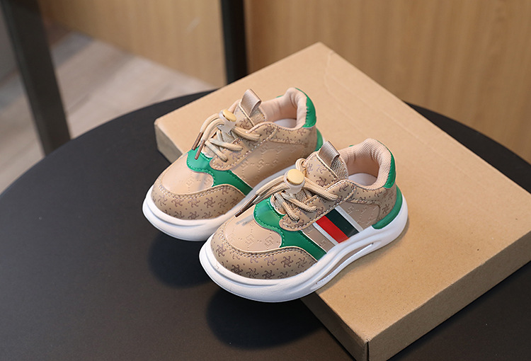 Nuove scarpe sportive per bambini in pelle Board Primavera e autunno Vendite dirette in fabbrica Spot Commercio estero_voghion.com