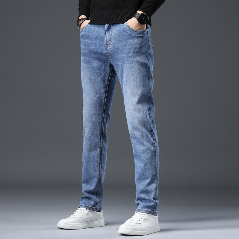 2025 primavera y verano algodón elástico color claro delgado jeans para hombres elásticos delgados pequeños pantalones casuales de todo fósforo de moda recta