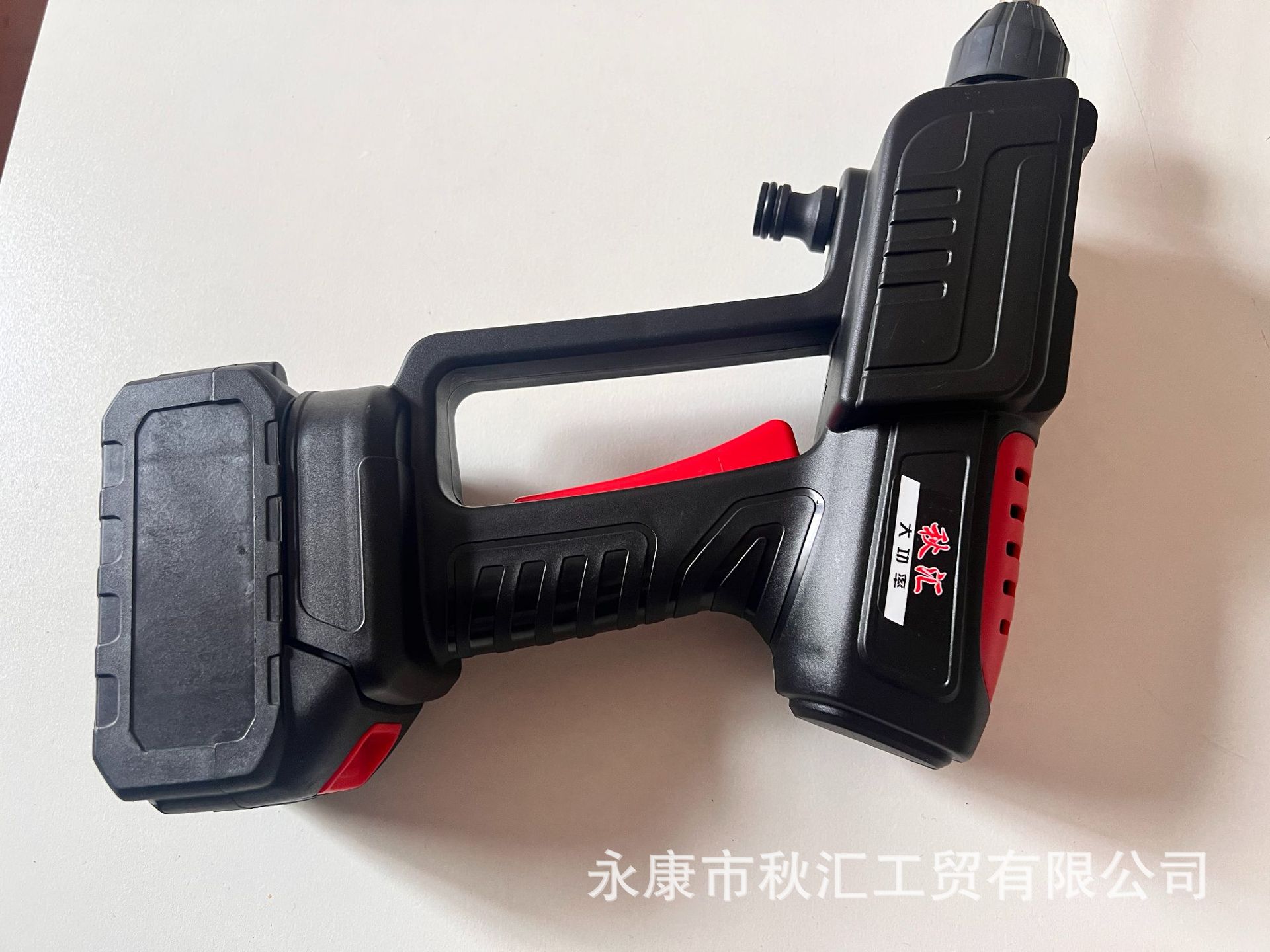 Factory direct supply, dropshipping, and OEM processing of overseas lithium battery-powered cordless high-pressure cleaning guns and watering machines