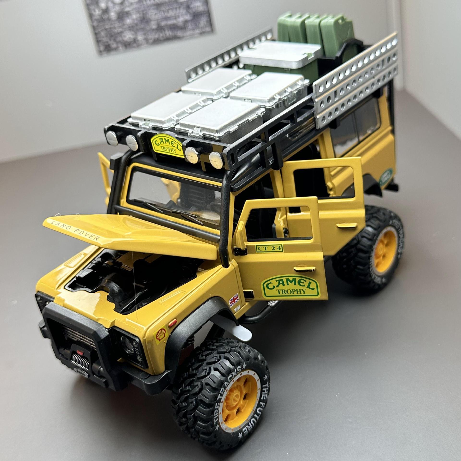 (A granel) nueva aleación austriaca coche modelo 1:28 Luhu guardia Camel Cup pull back juguete sonido y luz adornos