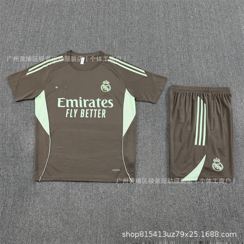 2526 manga corta Real Madrid caqui