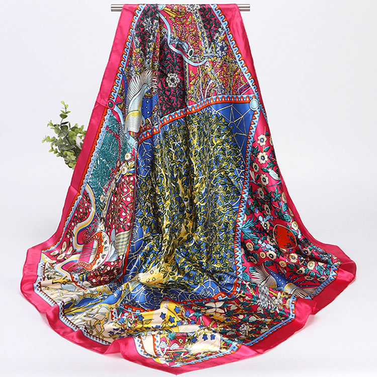 Foulard in seta da donna chic quadrato per capelli e collo_voghion.com