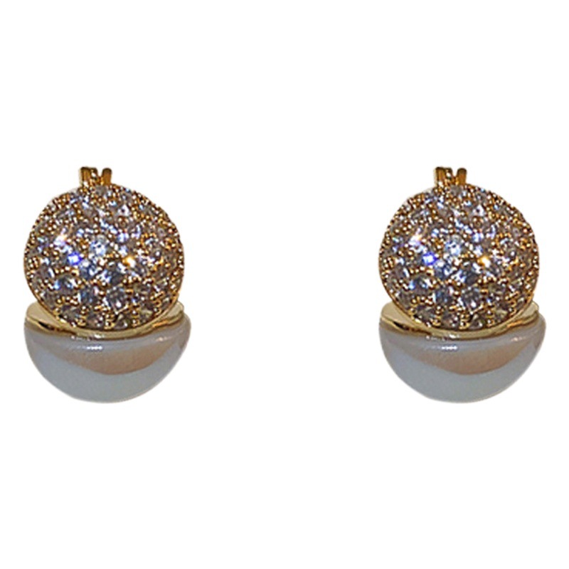 Moda perla ZIRCON redondo geométrico oído hebilla pendientes real chapado en oro europeo y americano ins temperamento personalidad pendientes de alta gama