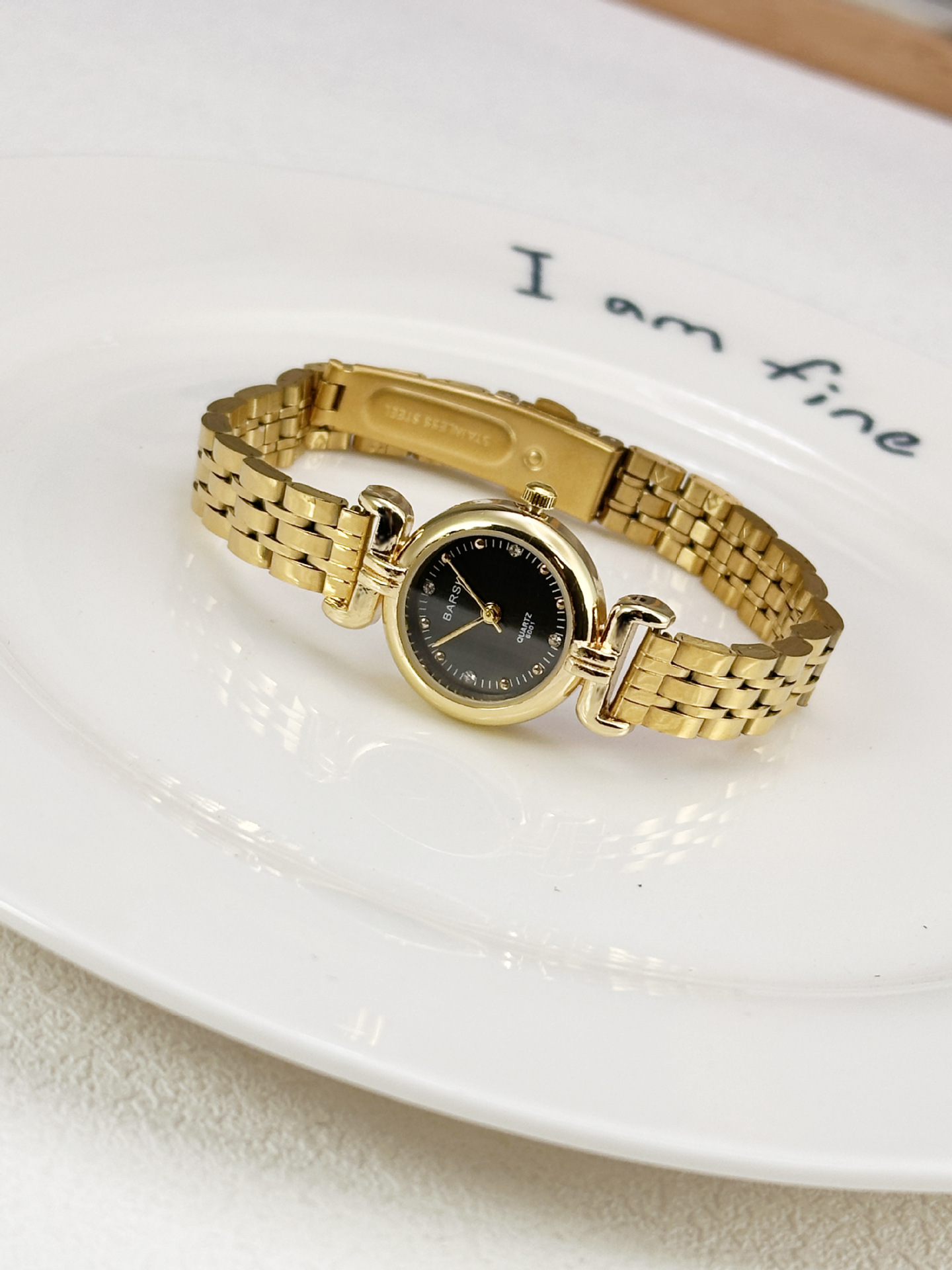 50g Weight Ordinary Glass Mirror Material Stainless Steel Strap Material Watch Classification Pointer Display Type Folding Buckle Buckle Style Round Dial Shape Holiday, Daily Occasion Quartz Movement Solid Color Pattern All Seasons Season Women's Gender Vintage Style, Classic Style Style Vintage Style Classic Style Solid Color Other Printing (Printing) Quartz Watch 10