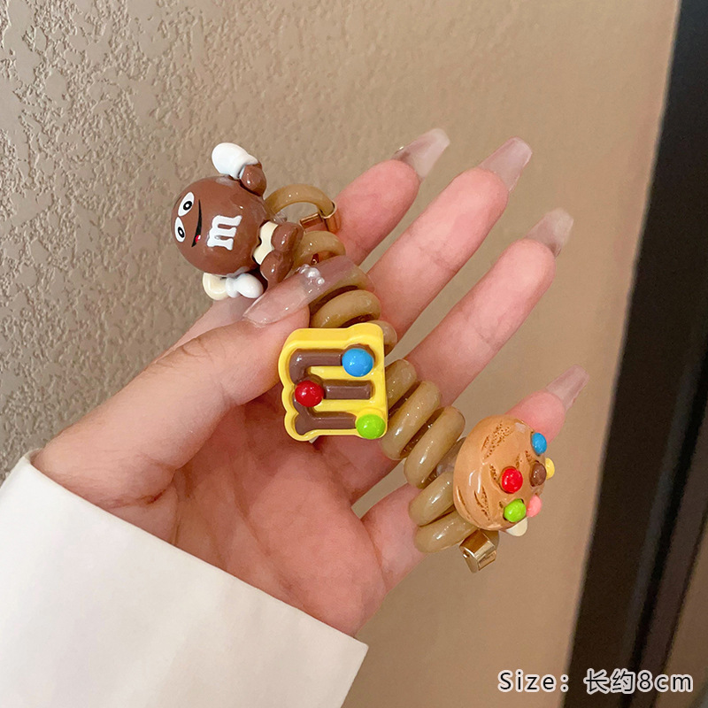 커피색