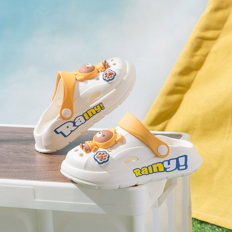 2025 nuevo comercio electrónico comercio exterior lindo oso grande, mediano y pequeño, zapatos con agujeros para niños, ropa exterior, sandalias y pantuflas de suela blanda