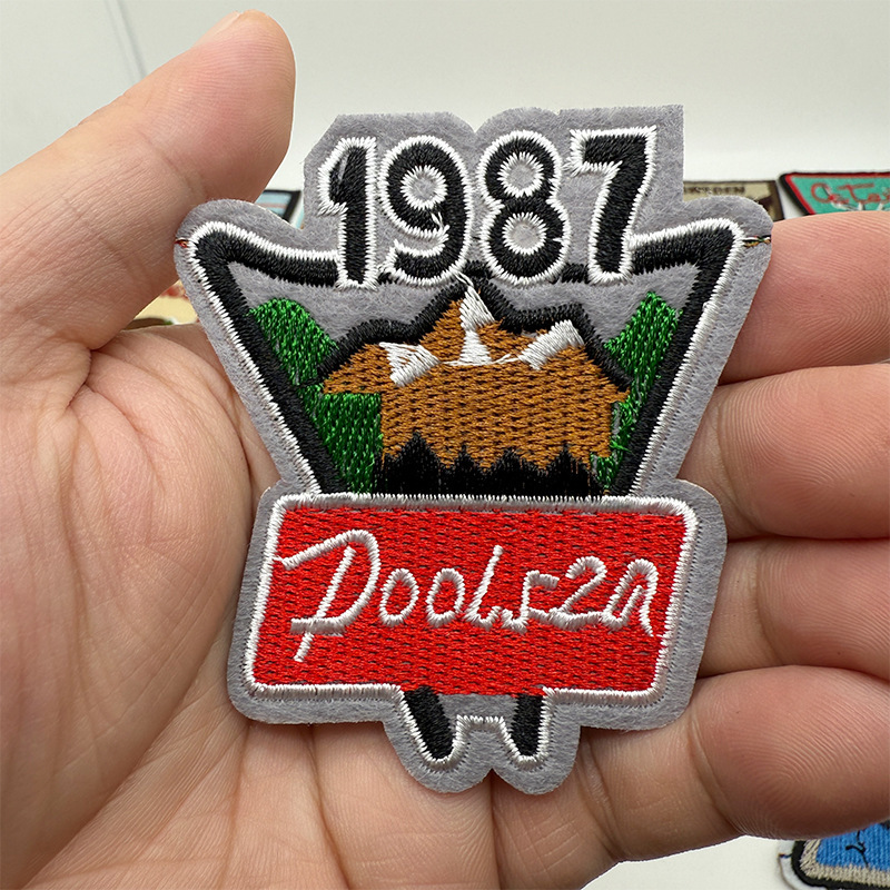 風景山林日の出と日没刺繍布ステッカー屋外スタイルパッチステッカーコンピュータ刺繍ラベルバッグ衣類アクセサリー|undefined