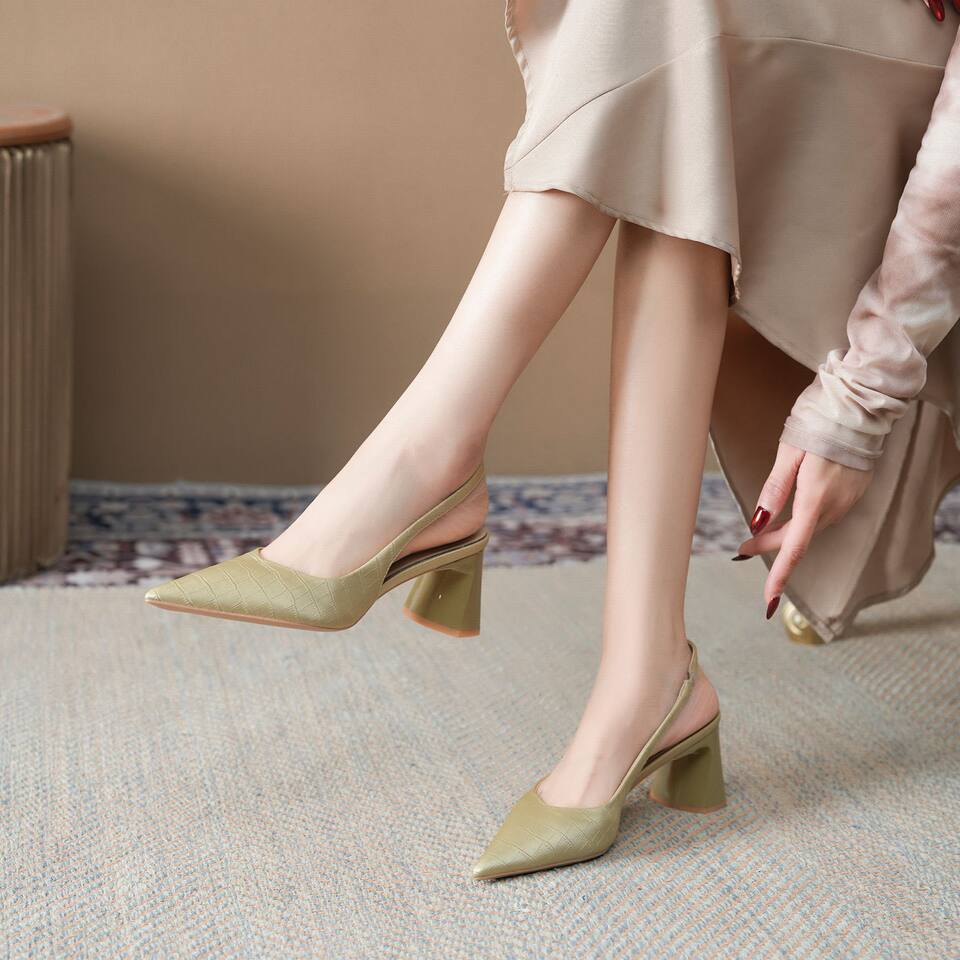 Sandal cao gót nữ mũi nhọn hở gót gót thô vân cá sấu, gót 6–8 cm — Màu hồng nhạt, Màu vàng nhạt, màu đen