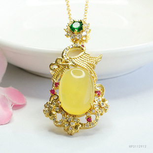 As Yu natural amber pendant half honey half po phoenix necklace national wind factory wholesale generation HP3112912